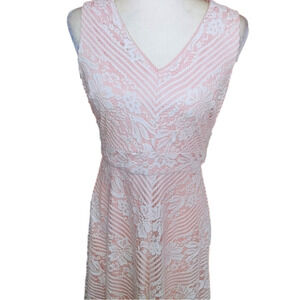 Sandra Darren Floral Lace Dress 10